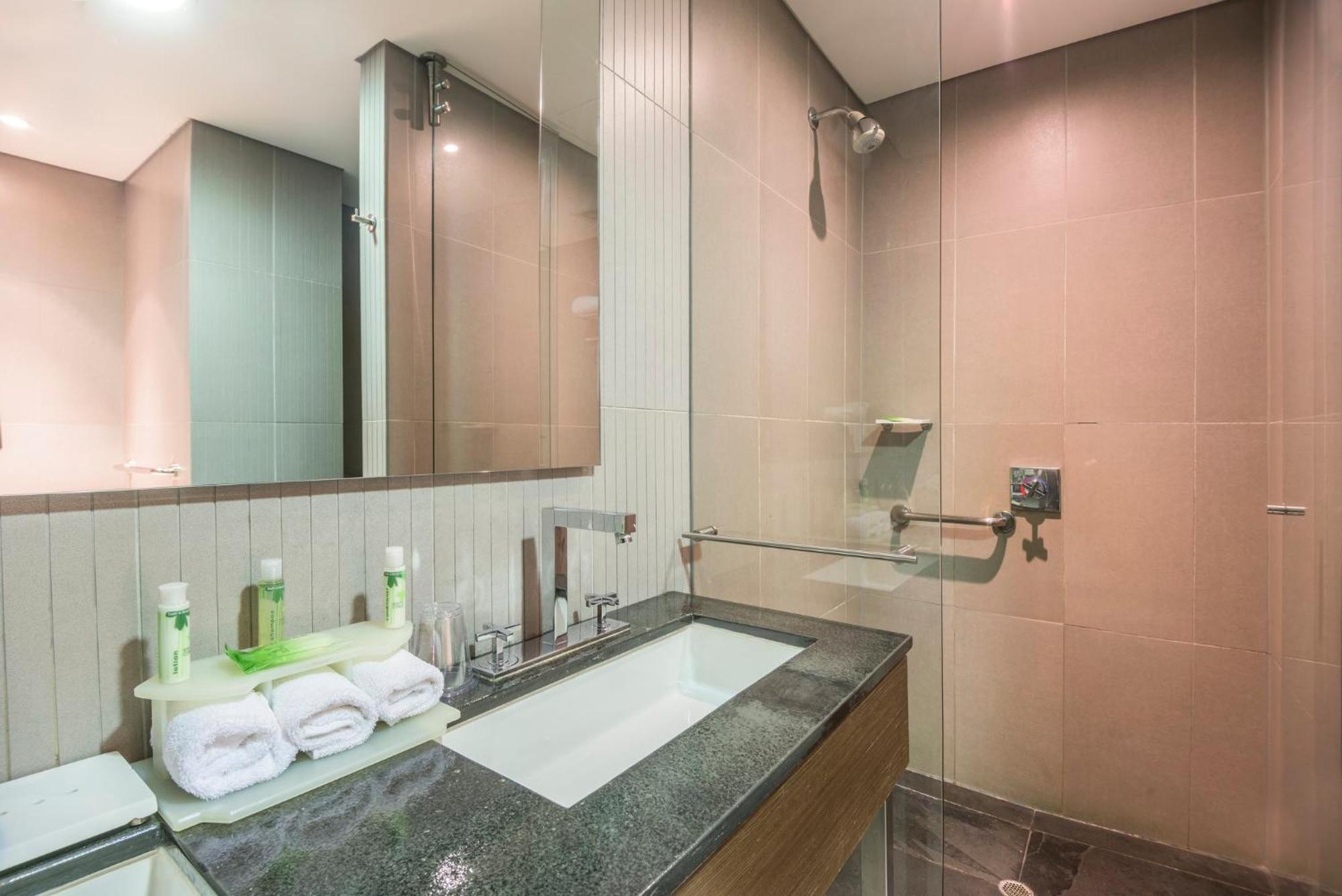 Holiday Inn Express Bogota - Parque La 93 By Ihg Εξωτερικό φωτογραφία